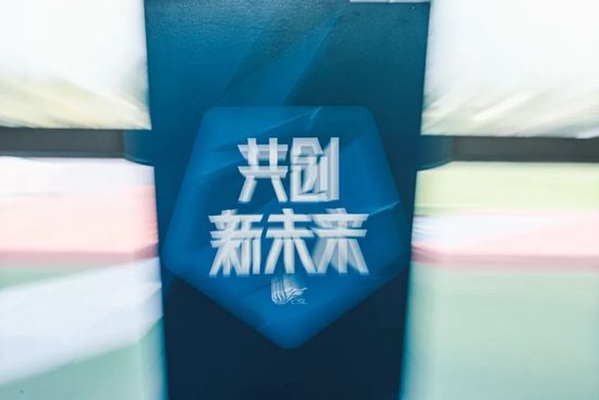 一本久道久久综合多人
